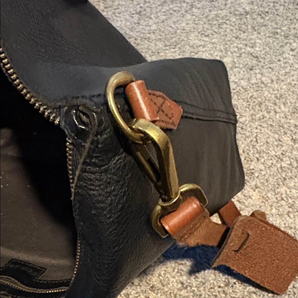 Madewell Leather Zip Top Transport Tote - Picture 4 of 8